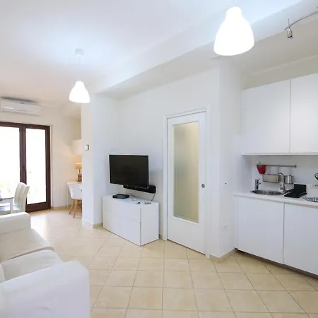 Apartment Costabella